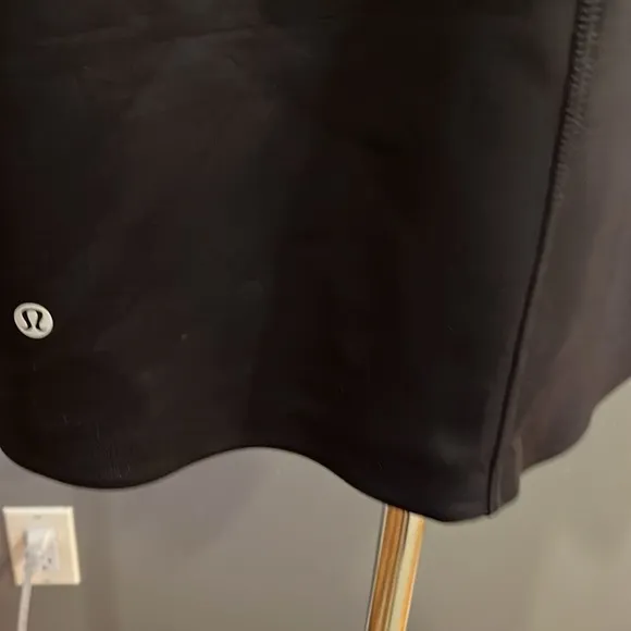 🇪🇸 Lululemon scuba hoodie jacket full zip side pockets black size 2