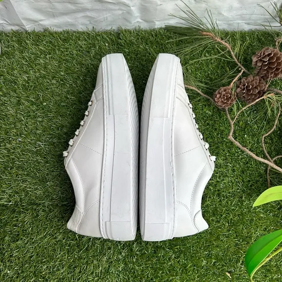 - VAGABONDZOE PLATFORM SNEAKERS size 40 US 10 NEW $140White leather