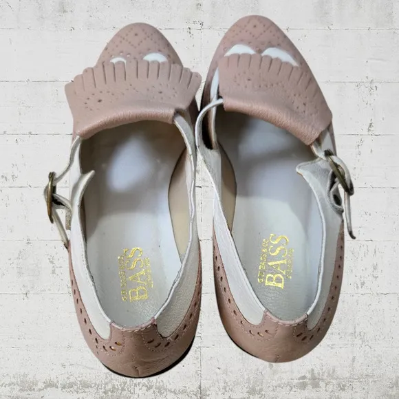 90s Vintage White Mauve Pink Kiltie Wingtip Leather Mary Jane Loafers Size 6.5
