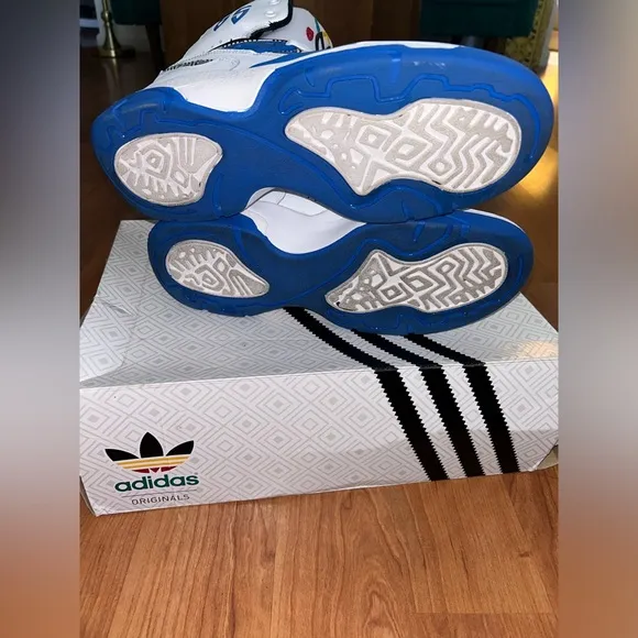 Adidas Mutumbo Royal Hi-Top Sneakers size 10.5