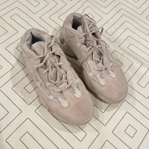 Adidas Yeezy 500 Blush/Desert Rat Sneakers