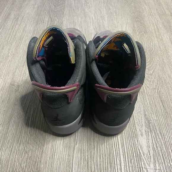 Air Jordan 6 Retro Bordeaux GS Unisex Shoe Size 3.5Y Gray 384665-063 Preowned