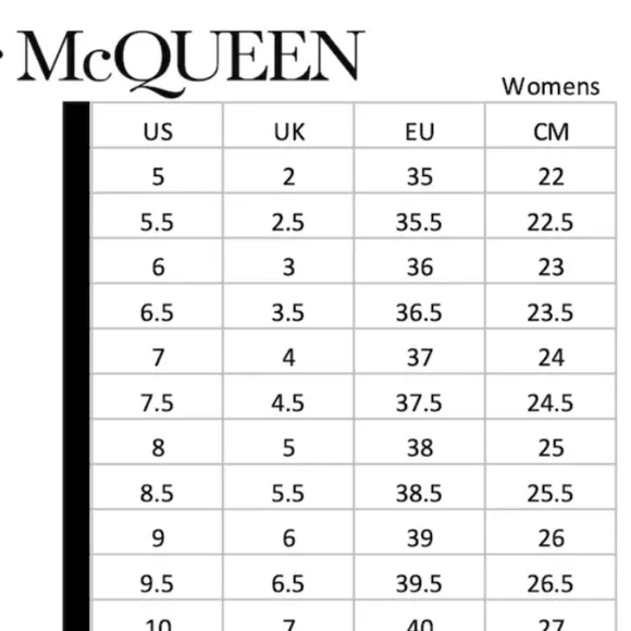 Alexander McQueen Spike Toe Flats 39 / 9