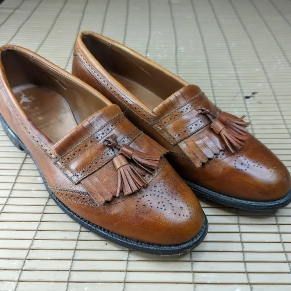 ALLEN EDMONDS Men's SIZE 11B 5059 BRIDGETON KILTIE TASSEL DRESS BROWN LOAFERS. 2