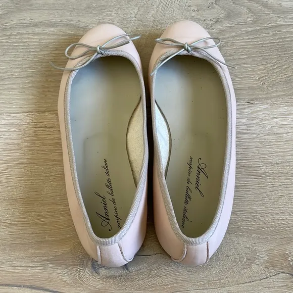 Anniel Blush Pink Ballet Flats. Size 35/Fits US 6.