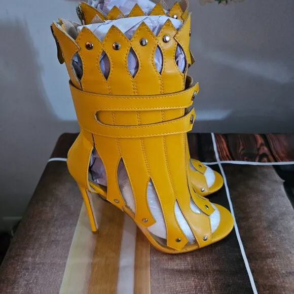 AZALEA WANG Women pump Sz 7.5