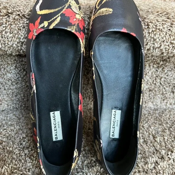 Balenciaga Women's Black Floral Leather Ballet Flats