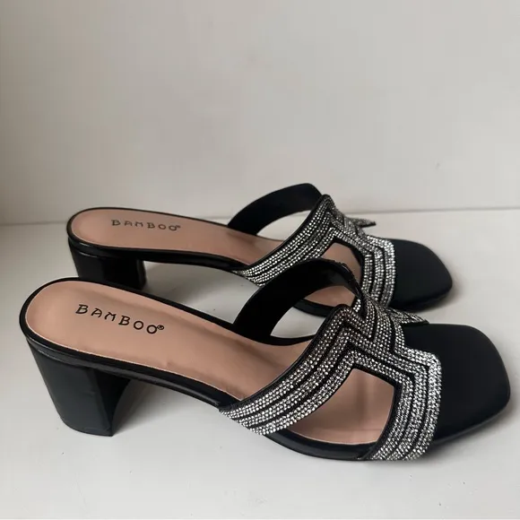 BAMBOO women’s black leather flat slide rhinestone sandals Heels Size:9