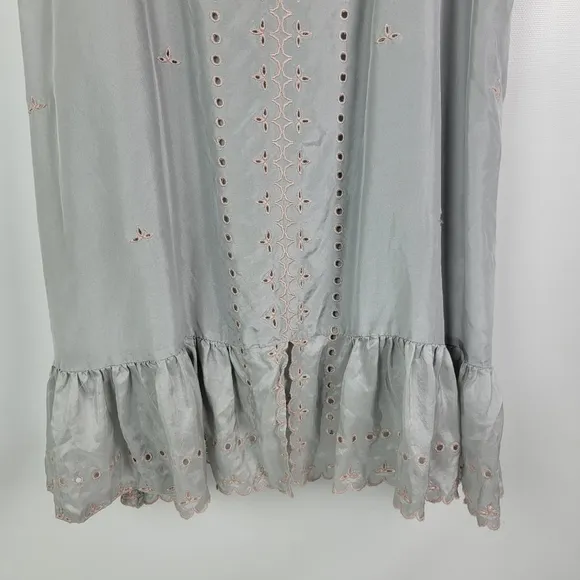 BCBGMAXAZRIA Xandra 100% Silk Embroidered Dress sz Small NWOT