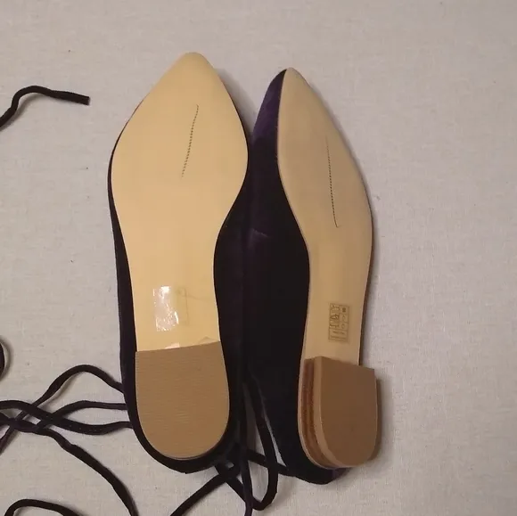 Billy Ella NWOT plum purple velvet lace up ballet flats