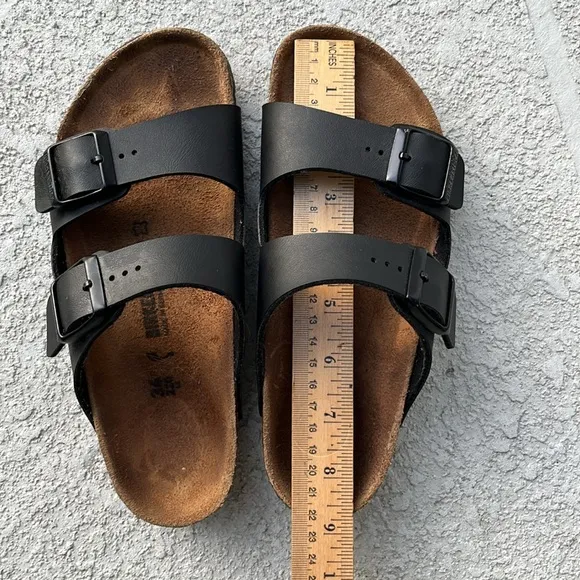 Birkenstock Arizona oiled leather  black-two strap flat sandals sz34 =3.5