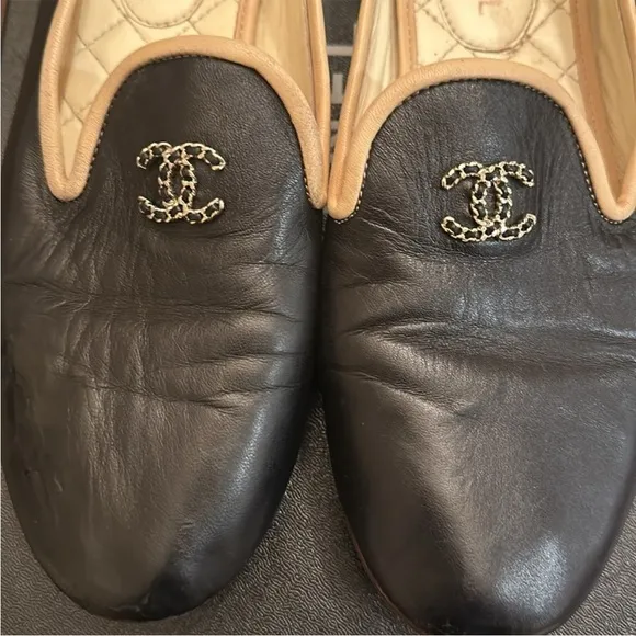 Black &amp; Tan Classic Chanel Logo Leather Loafers