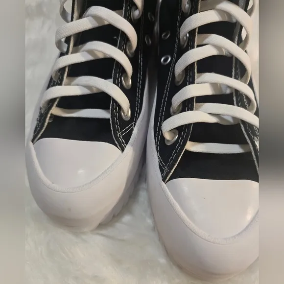 Black and White Converse Chuck Taylor All Star High Top Platform size M/5 &amp; W/7