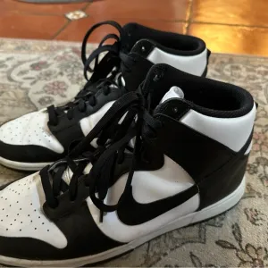 Black and White High-Top Nike Panda