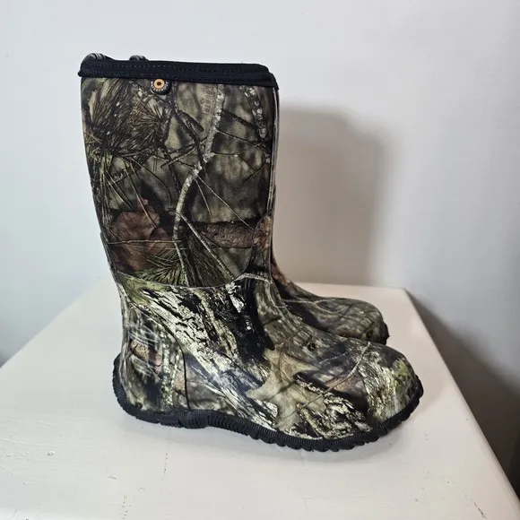 Bogs Camo Waterproof Winter Boots Youth Size 3