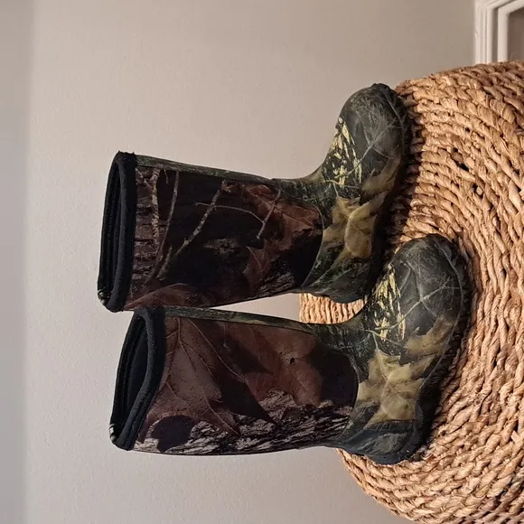 Bogs Youth‎ Classic High Boots Mossy Oak Camo Print Waterproof/Insulated Size 11