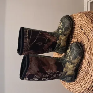 Bogs Youth‎ Classic High Boots Mossy Oak Camo Print Waterproof/Insulated Size 11