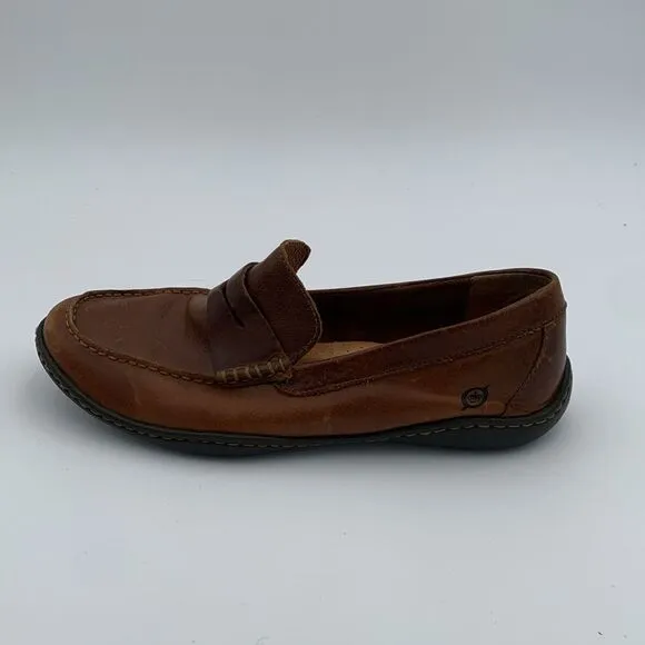 Born brown leather slip on loafers excellent used condition men’s size 9.5