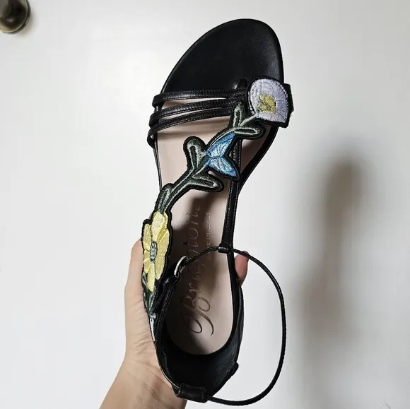 Brighton leather black canopy embroidered flowers strappy flat sandals Size 8