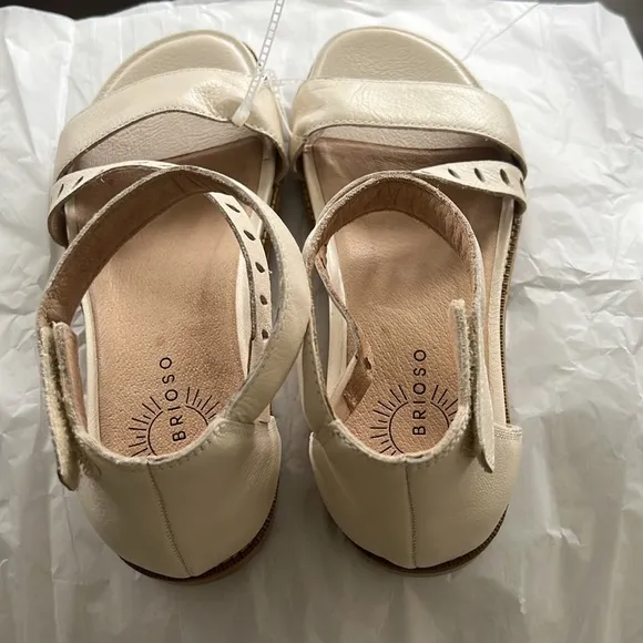 BriosoVista Asymmetrical Strappy Flat Sandals