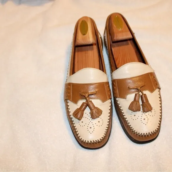 Brown and Cream Loafers with Tassels​​​​​​​​​​​