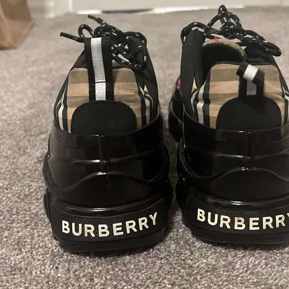Burberry Arthur’s vintage check chunky sneakers
