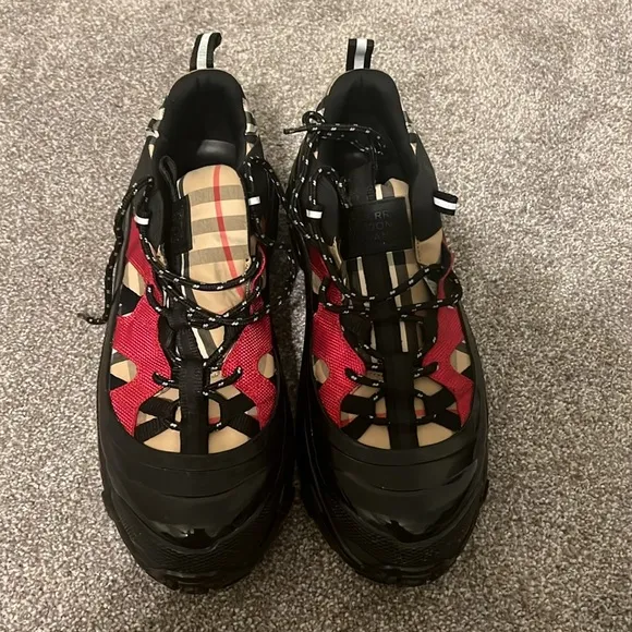 Burberry Arthur’s vintage check chunky sneakers