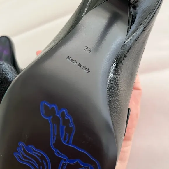Burberry Black Loafers with Modern Square-Toe Design