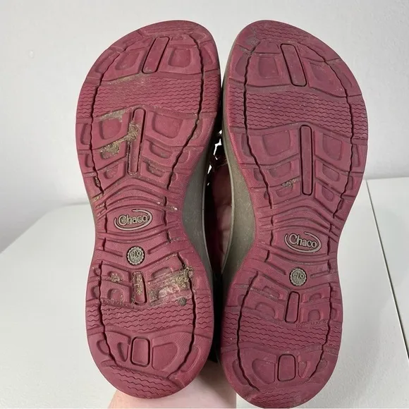 Chaco Dark Pink White Strappy Sandals Size 8