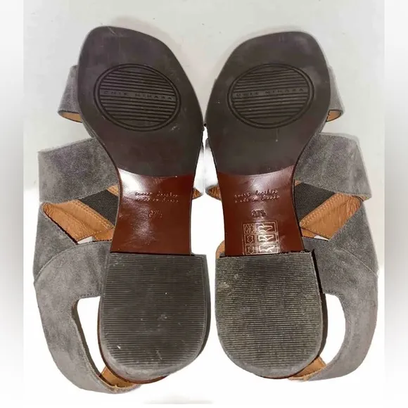 Chie Mihara 37.5 Grey Suede Chunky Heel Sandals