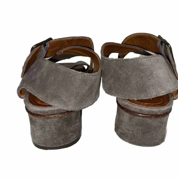 Chie Mihara 37.5 Grey Suede Chunky Heel Sandals