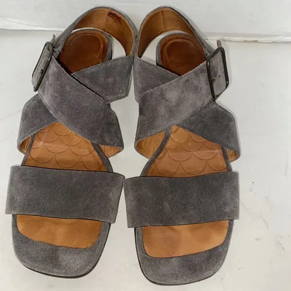 Chie Mihara 37.5 Grey Suede Chunky Heel Sandals