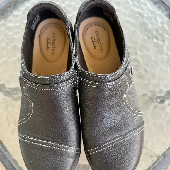Clarks Collection Leather Slip On Loafers Comfort Casual Shoes Black size 6.5