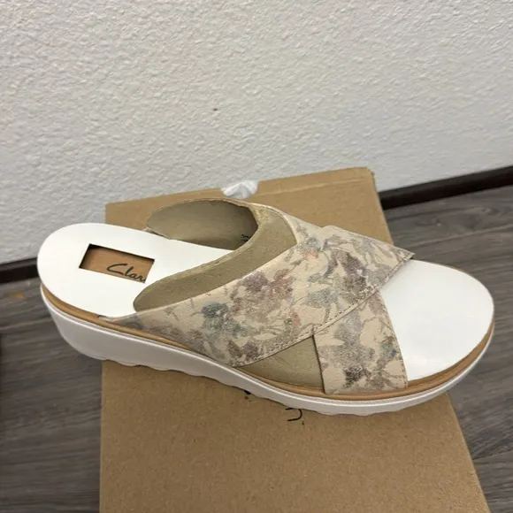 Clarks Collection Wedge Slide Sandals - Jillian Gem (WIDE)