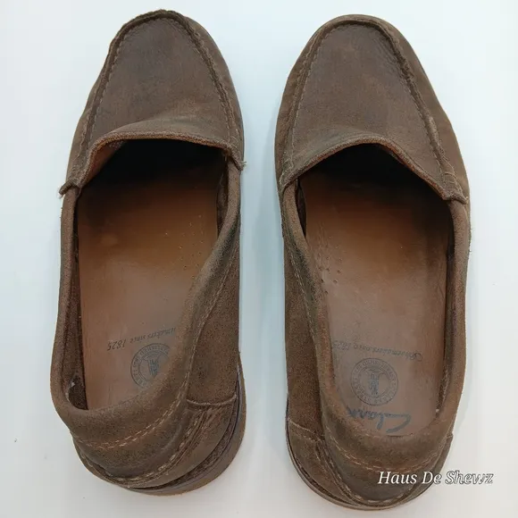Clarks Men's 9 Classic Leather Loafers Dress Shoes Comfort Slip On Brown