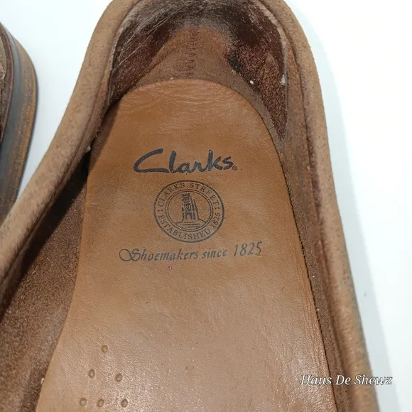 Clarks Men's 9 Classic Leather Loafers Dress Shoes Comfort Slip On Brown