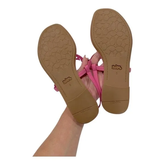COACHJeri Leather T-strap Flat Sandals Pink Leather size 6 B