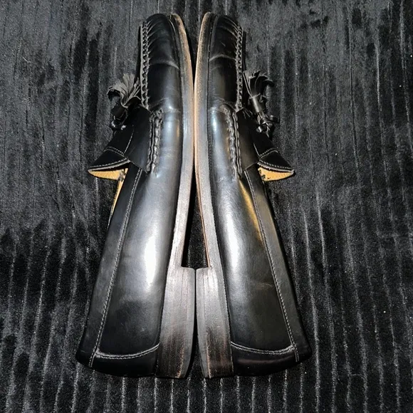 Cole Haan Men's Black Tassel Loafers Size 11 EUC Classic Made in Italy Leather