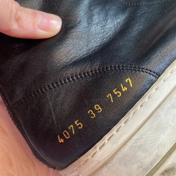 Common Projects Mens Black Leather High Top Sneakers sz 39