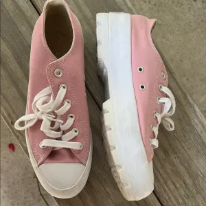 Converse All Star Lugged Platform Sneakers Pink Canvas Women’s Size 9