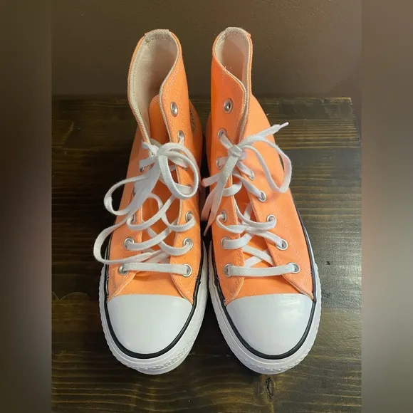 Converse Chuck Taylor All Star Lift Women’s Platform Orange High-Top Sneakers