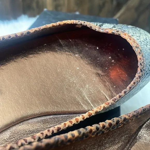 CYNTHIA VINCENT Ballet Flats