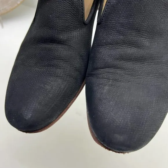 Dieppa Restrepo classic black leather loafers made in Mexico women size 7