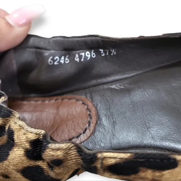 Dolce &amp; Gabbana Leopard Scrunch Ballet Flats EU 37.5 / US 7.5