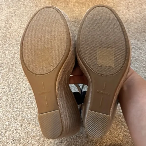 Dolce Vita platform espadrilles. Size 6. New!