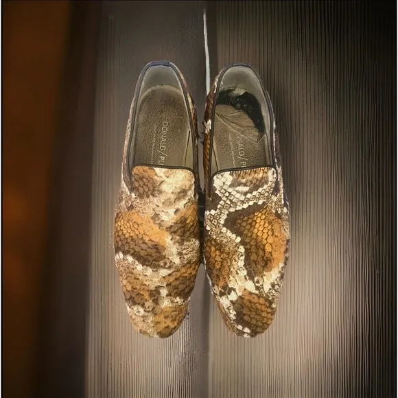 Donald J Pliner Calf Skin Pazano-HK Luxe Statement Loafer SZ 8.5