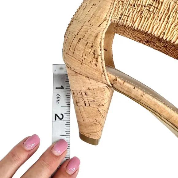 Donald J Pliner Vida Strappy Cork Heeled Sandals Beige Tan SZ 8