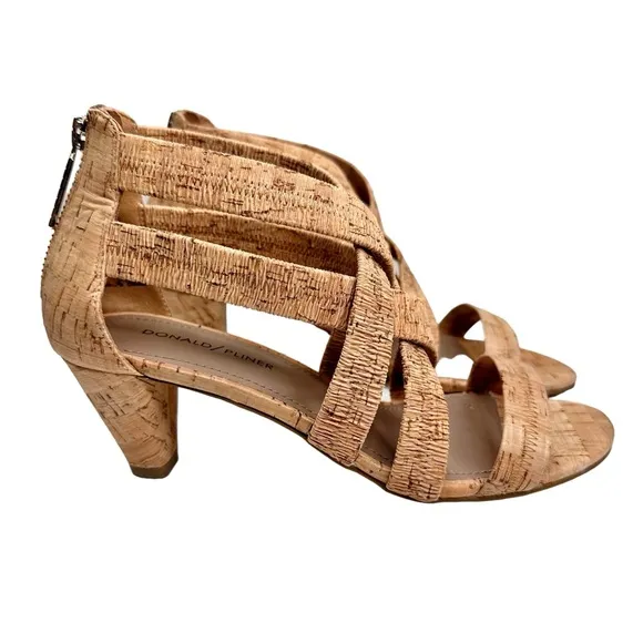 Donald J Pliner Vida Strappy Cork Heeled Sandals Beige Tan SZ 8