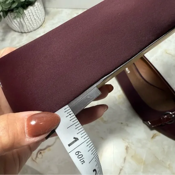 Donald J. Pliner Women’s Bettina Leather Pointed Toe Flats Burgundy Size‎ 7 1/2M