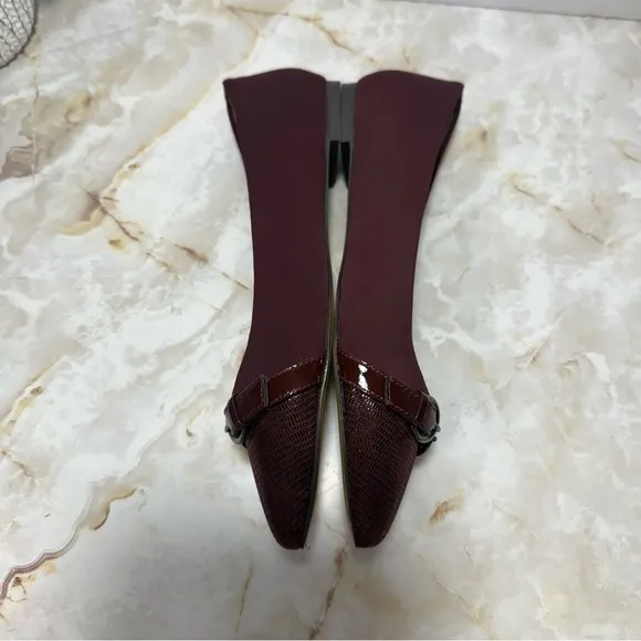Donald J. Pliner Women’s Bettina Leather Pointed Toe Flats Burgundy Size‎ 7 1/2M